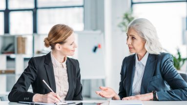 coaching is connecting women working together